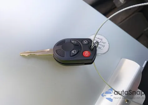 2008 Mercury Sable Premier z USA, uszkodzony, nr VIN 1MEHM42WX8G600980